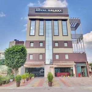 Oyo Townhouse 604 The Royal Galaxy 4* New Delhi